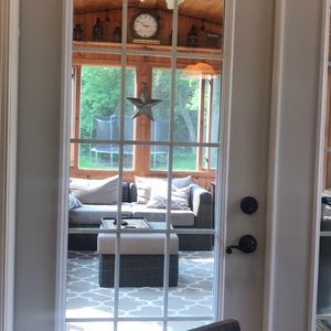 Meet your Posher, Kara